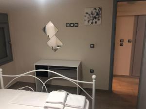 Postel nebo postele na pokoji v ubytování roomotel.com
