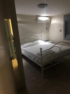 Postel nebo postele na pokoji v ubytování roomotel.com