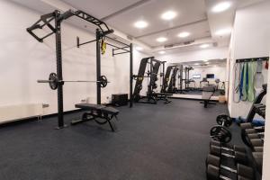 Fitness centrum a/nebo fitness zařízení v ubytování CITYHOTEL