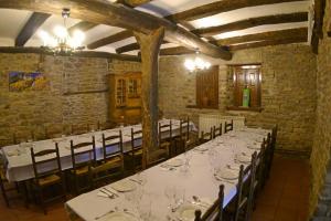 Fotografie z fotogalerie ubytování Albergue Restaurante de Artieda v destinaci Artieda