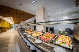 Ресторан / й інші заклади харчування у Prestige Sands Resort