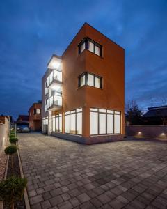 Budova, kde se apartmán nachází