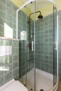 Koupelna v ubytování DeLuxe Villa Suza