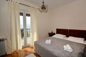 Posteľ alebo postele v izbe v ubytovaní Guesthouse Kamen Kuća