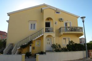 Gallery image of Apartments Tinka in Povljana