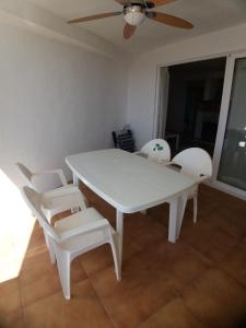 Fotografia z galérie ubytovania Fantástico Apartamento 1ª Línea de Playa v destinácii Cambrils