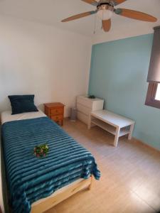 Posteľ alebo postele v izbe v ubytovaní Fantástico Apartamento 1ª Línea de Playa