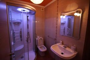 Kúpeľňa v ubytovaní Pisos Buño + 22 fotografií
