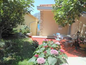 Imagen de la galería de Lorena Rooms, en Risan