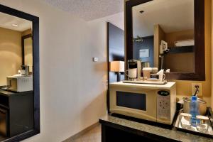 Radisson Hotel & Convention Center Edmonton