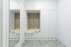 A bathroom at Budapest Downtown Museum Apartments