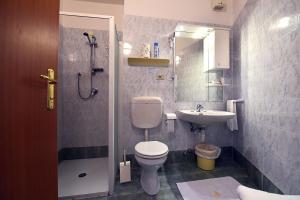 Ένα μπάνιο στο Hotel Angelini