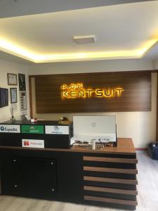 an office with a desk with a computer on it at Aydın Kent Suit in Aydın