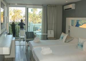 Cama ou camas em um quarto em Hôtel Josse