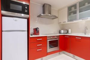 Kuchyň nebo kuchyňský kout v ubytování 4U Alojamento - Estúdio