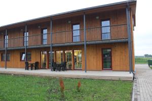 The building in which a hosteleket is located