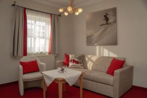 Część wypoczynkowa w obiekcie Appartement Erwin & Eleonore Hüttl