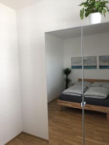 Łóżko lub łóżka w pokoju w obiekcie High 5