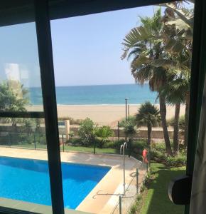 Bazén v ubytovaní Beach Diamond alebo v jeho blízkosti
