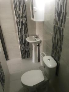 Ένα μπάνιο στο Maria Nancy