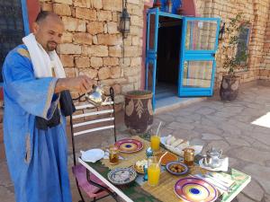 Nápoje v ubytování Kasbah Imini Restaurant & Hotel