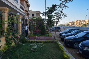 A garden outside Jamila cosy apartment