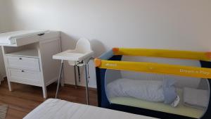 Postel nebo postele na pokoji v ubytování Ferienwohnung-Kormann