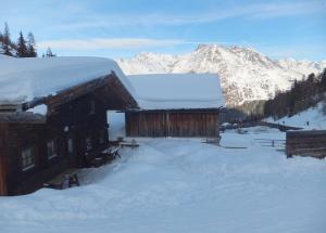 Hüttenzeit almhütte sölden v zime