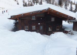 Hüttenzeit almhütte sölden v zime