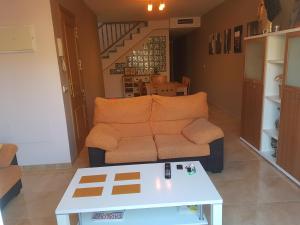 Posedenie v ubytovaní Atico Duplex Llandells 21