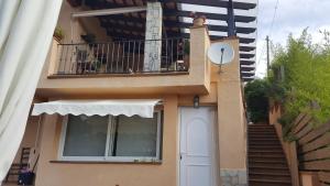 Fotografia z galérie ubytovania Casita con piscina y barbacoa privada v destinácii Blanes