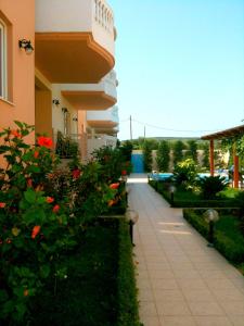 Zahrada ubytování Golden Rose Suites