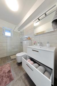 Kúpeľňa v ubytovaní Holiday Home Hrast