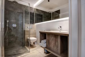 Kúpeľňa v ubytovaní Villa Venus + 37 fotografií