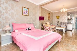 Xiao Yu Residential Apartment Near Jiefangbei and Hongya Cave客房内的一张或多张床位