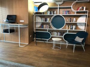 Biblioteket på hotellet