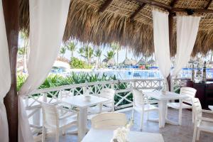 Un restaurante o sitio para comer en Bahia Principe Grand Punta Cana - All Inclusive