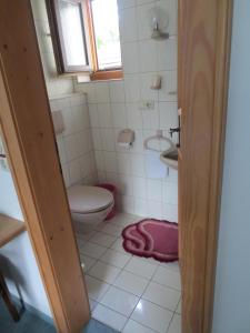 Koupelna v ubytování Gästehaus Scharler