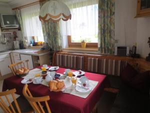 Kuchyň nebo kuchyňský kout v ubytování Gästehaus Scharler