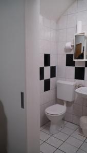 Kúpeľňa v ubytovaní Apartments Nera