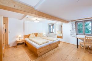 Postel nebo postele na pokoji v ubytování Kolping-Ferienhaus