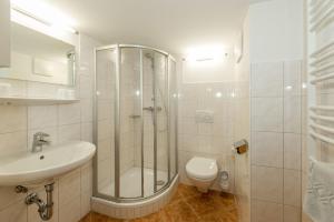 Koupelna v ubytování Kolping-Ferienhaus