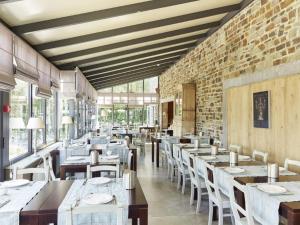 Restaurace v ubytování Hotel Le Beau Séjour
