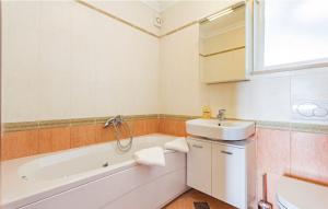Koupelna v ubytování Apartments Vea