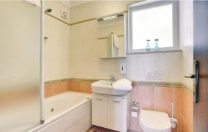 Koupelna v ubytování Apartments Vea