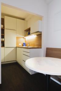 Kuchyň nebo kuchyňský kout v ubytování Motel Z - self checkin