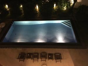 Bassein majutusasutuses Jippie The Villa või selle lähedal
