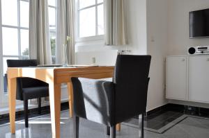 Η κουζίνα ή μικρή κουζίνα στο Atelier-Appartement Ambienta im Zentrum von Binz +16 φωτογραφίες