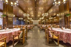 厦门翔安颐豪酒店餐厅或其他用餐的地方