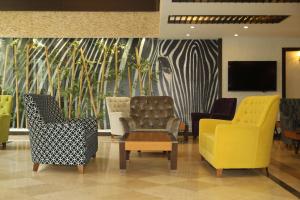 TV a/nebo společenská místnost v ubytování Arya Hotel Sakarya